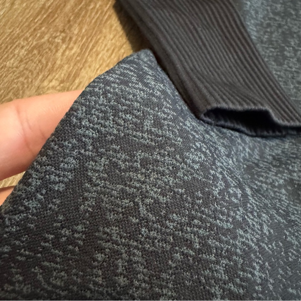 Lululemon Rest Less Pullover - Picture 4 of 7